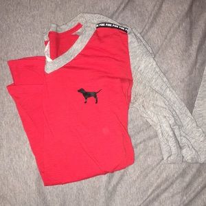 (Sold)VS PINK LONG SLEEVED SHIRT